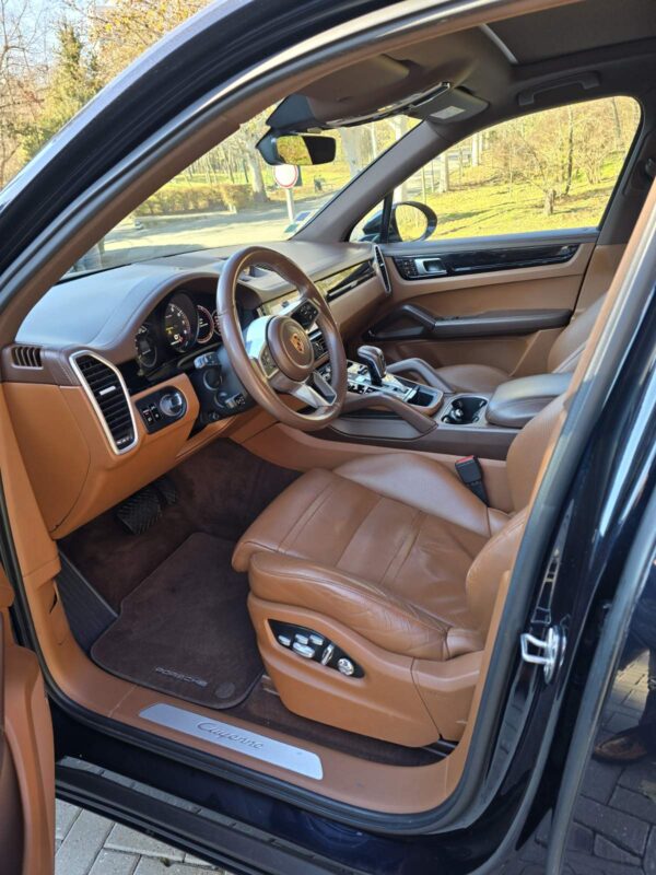 Porsche Cayenne - imagine 9