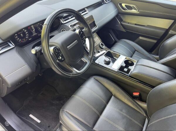 Land Rover Range Rover Velar - Image 12
