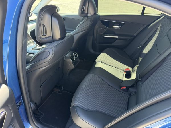 Mercedes C300E — изображение 11