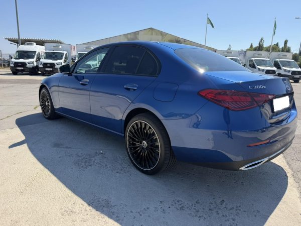 Mercedes C300E — изображение 8