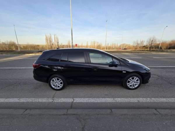 Opel Astra - imagine 8