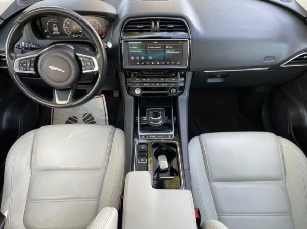Jaguar F-Pace - imagine 6
