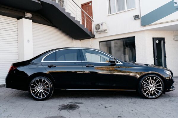Mercedes E-Class - imagine 6