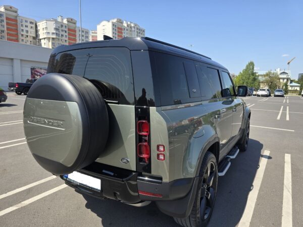 Land Rover Defender - imagine 6