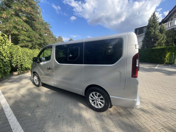 Renault Trafic - Image 6